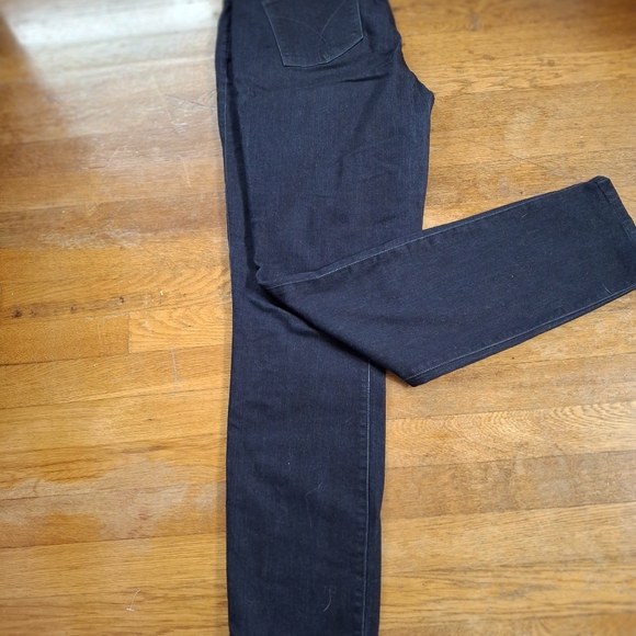 Calvin Klein, dark wash jeans. Only worn twice and in new condition. Size 12. - Picture 4 of 5